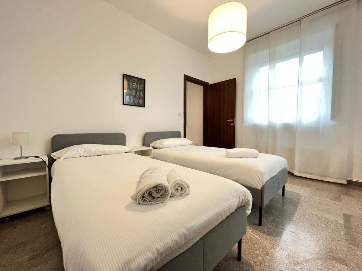 Apartmán Kibilu - Viale Andrea Doria - Corso Buenos Aires - Porta Venezia - Centro Citta Milán Exteriér fotografie